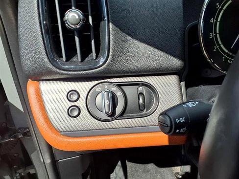 Used 2022 MINI Cooper Countryman S w/ Signature Upholstery Package image 21