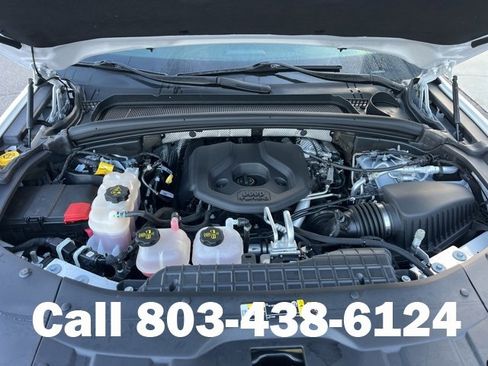 Used 2023 Jeep Grand Cherokee 4WD 4xe w/ Luxury Tech Group II image 34