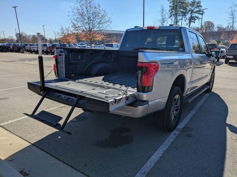 Certified 2025 Ford F150 Lightning Flash image 39