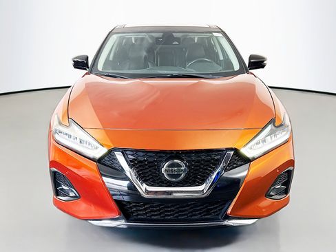 Used 2021 Nissan Maxima Platinum w/ Sport Mat Group image 2