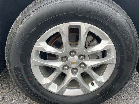 Used 2018 Chevrolet Traverse LT FWD image 26