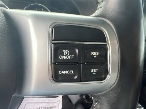 Used 2016 Jeep Wrangler Unlimited Rubicon w/ Dual Top Group AWD/4WD image 24