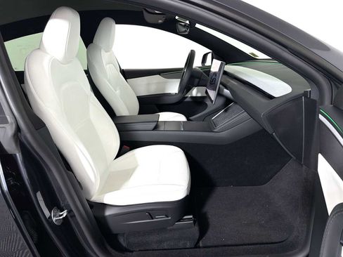 Used 2026 Tesla Model Y 2WD image 24