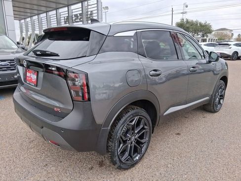 New 2026 Nissan Kicks SR w/ SR Premium Package image 7