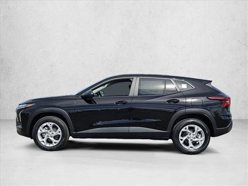 New 2026 Chevrolet Trax LS w/ LS Convenience Package image 4