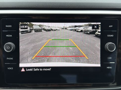 Used 2023 Volkswagen Atlas Cross Sport SE image 30