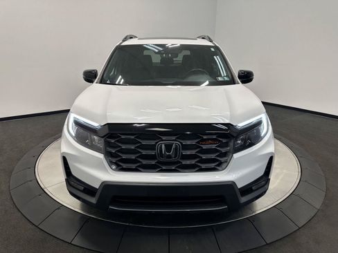 Certified 2023 Honda Passport TrailSport image 3