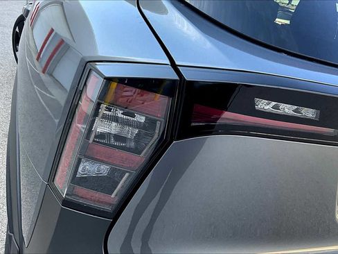 New 2026 Nissan Kicks SR image 12