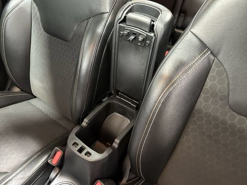 Used 2020 Jeep Compass Latitude FWD image 36