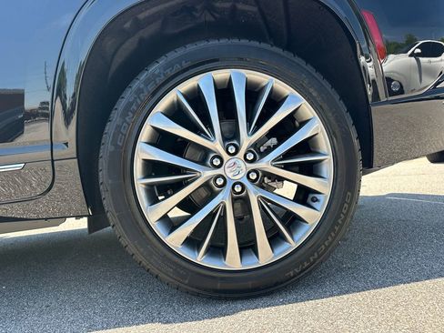 New 2026 Buick Enclave Avenir FWD image 20