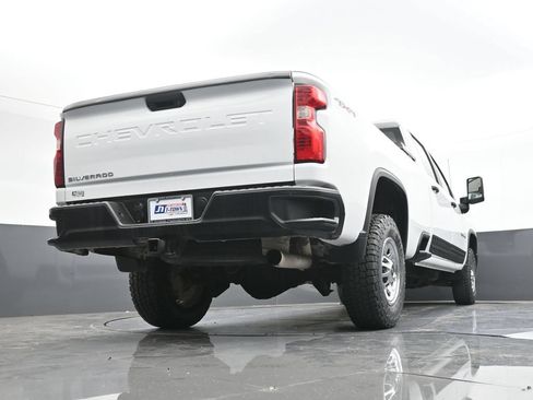 Used 2022 Chevrolet Silverado 2500 W/T AWD/4WD image 41