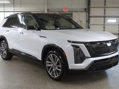 New 2027 Cadillac Vistiq Sport w/ LPO, Floor Liner Package