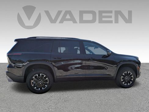 New 2026 Chevrolet Traverse Z71 w/ Enhanced Driving Package AWD/4WD image 27