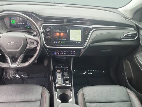 Used 2023 Chevrolet Bolt EUV Premier w/ Sun & Sound Package FWD image 11