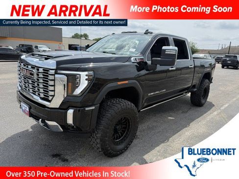 Used 2025 GMC Sierra 2500 Denali w/ Denali Reserve Package image 1