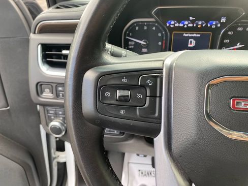 Used 2021 GMC Yukon XL SLE w/ Gmc Pro Safety Plus Package image 16