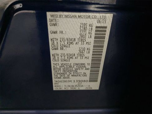 Used 2023 Nissan Murano SV image 34