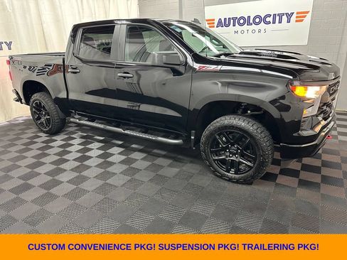 Used 2025 Chevrolet Silverado 1500 Custom Trail Boss AWD/4WD image 1
