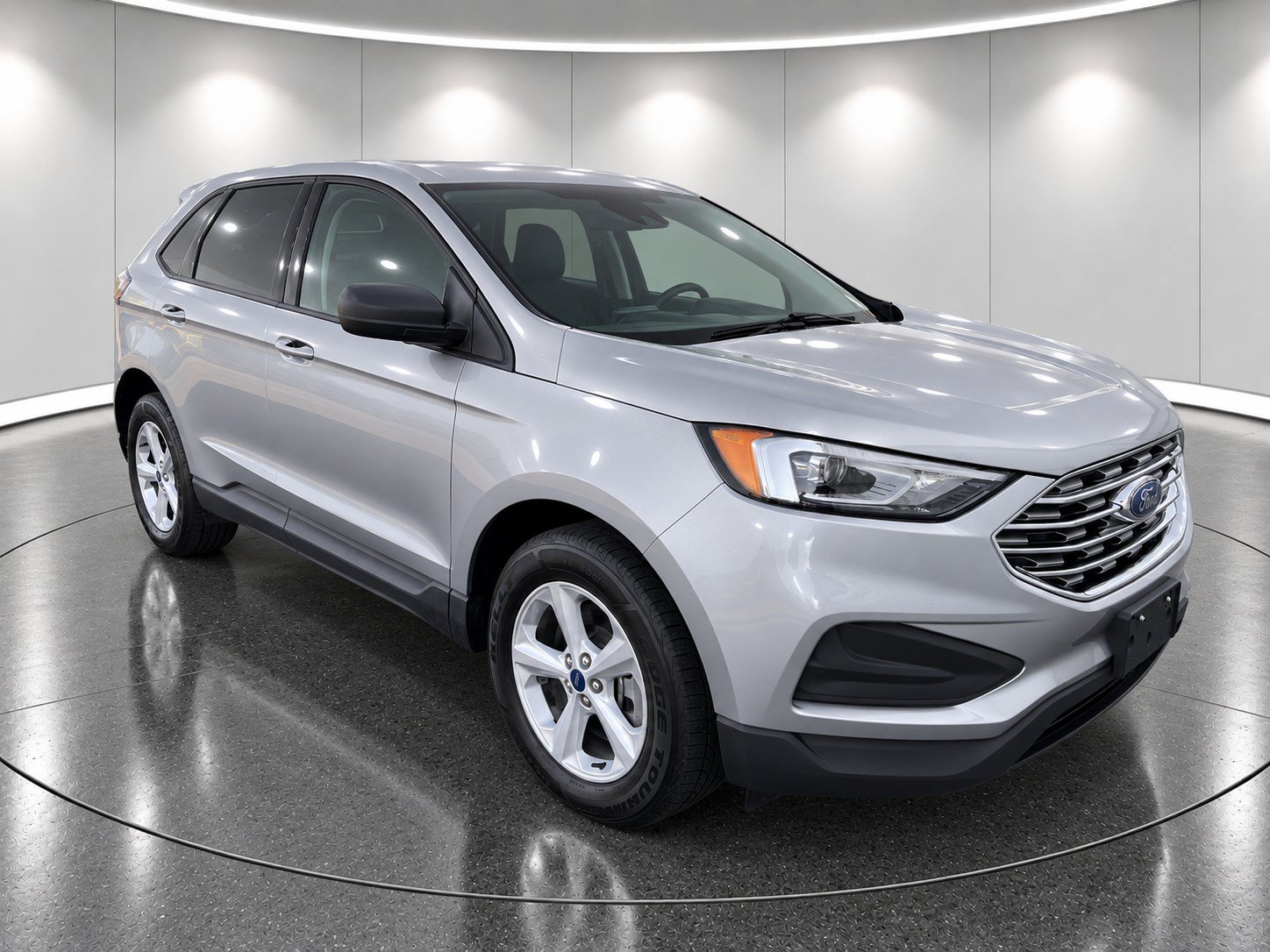 Used 2021 Ford Edge SE w/ Cargo Accessory Package AWD/4WD image 3