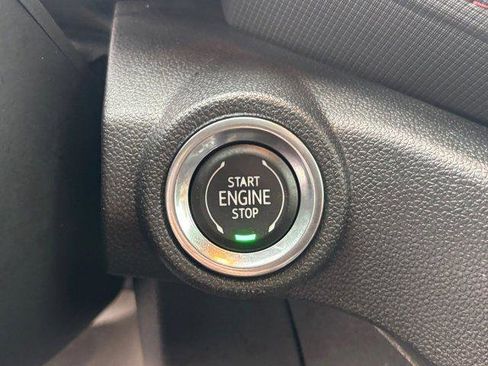 Used 2022 Chevrolet TrailBlazer RS w/ Technology Package image 26