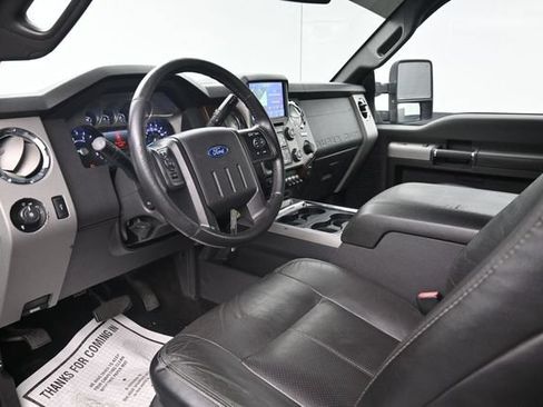 Used 2015 Ford F250 Lariat w/ Lariat Interior Package AWD/4WD image 14
