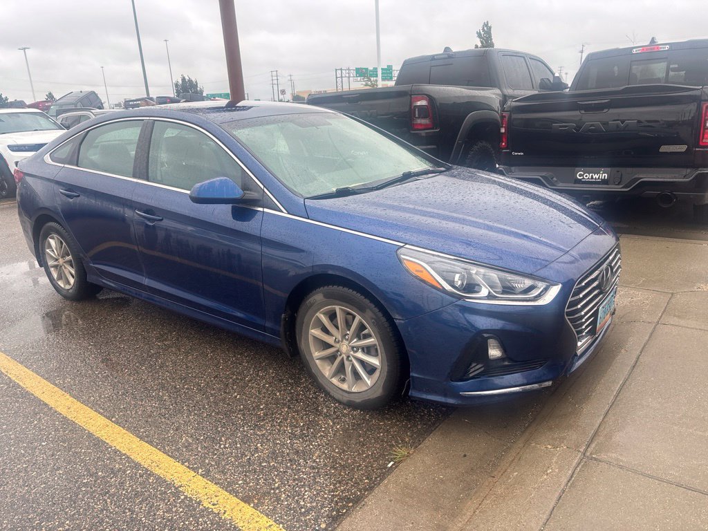 Used 2018 Hyundai Sonata SE w/ Winter Weather Package FWD image 8