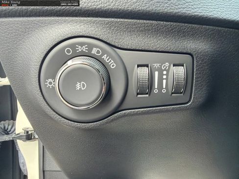 Used 2019 Jeep Compass Limited w/ Safety & Security Group AWD/4WD image 15