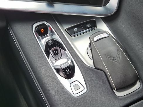 Used 2024 Chevrolet Corvette Stingray w/ Z51 Performance Package image 19