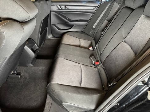 Used 2018 Honda Accord LX image 21