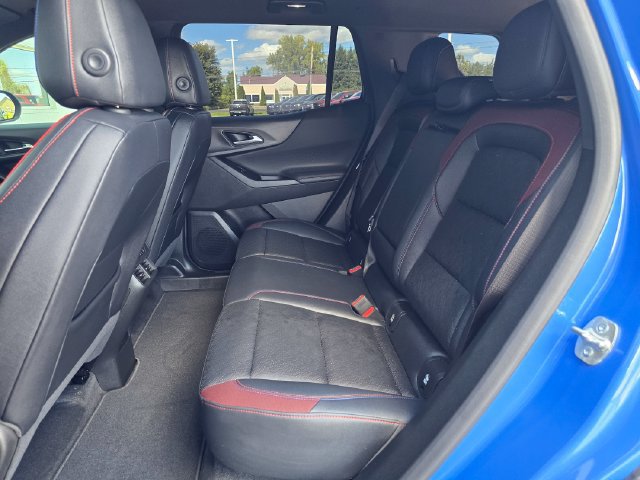 Used 2025 Chevrolet Equinox RS w/ Safety and Technology Package AWD/4WD image 14