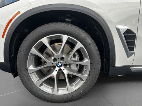 New 2026 BMW X5 xDrive40i AWD/4WD image 9