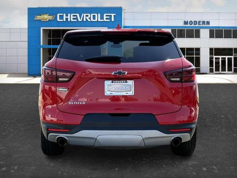 Used 2023 Chevrolet Blazer LT FWD image 4