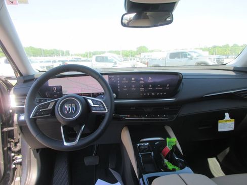 New 2026 Buick Envision Preferred AWD/4WD image 13