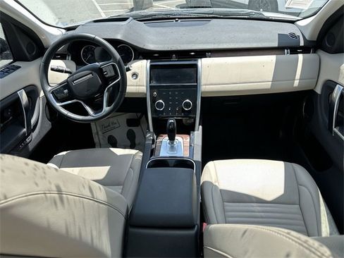 Used 2023 Land Rover Discovery Sport SE image 22