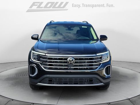 New 2026 Volkswagen Atlas SE image 2