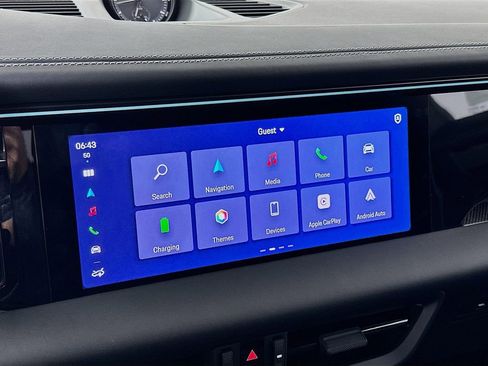 New 2025 Porsche Macan Turbo Electric image 15