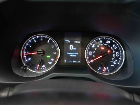 Used 2019 Toyota RAV4 XLE w/ Convenience Package AWD/4WD image 16