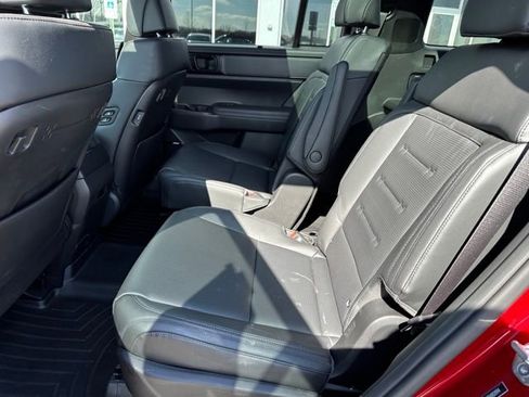 Used 2024 Hyundai Santa Fe Calligraphy AWD/4WD image 15
