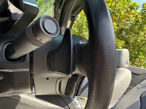 Used 2023 Chevrolet Camaro SS RWD image 15