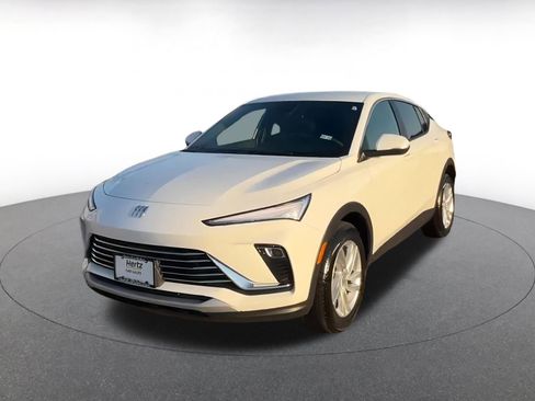 Used 2025 Buick Envista Preferred image 8