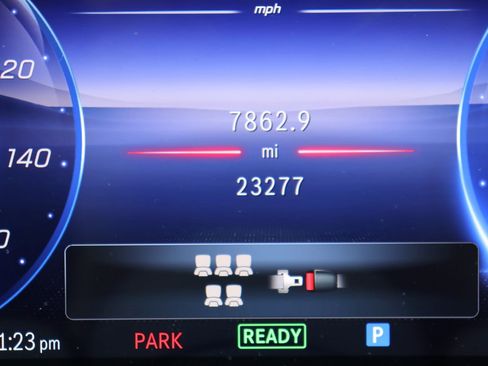 Used 2023 Mercedes-Benz EQS 450+ 4MATIC SUV w/ Exclusive Trim Package image 35