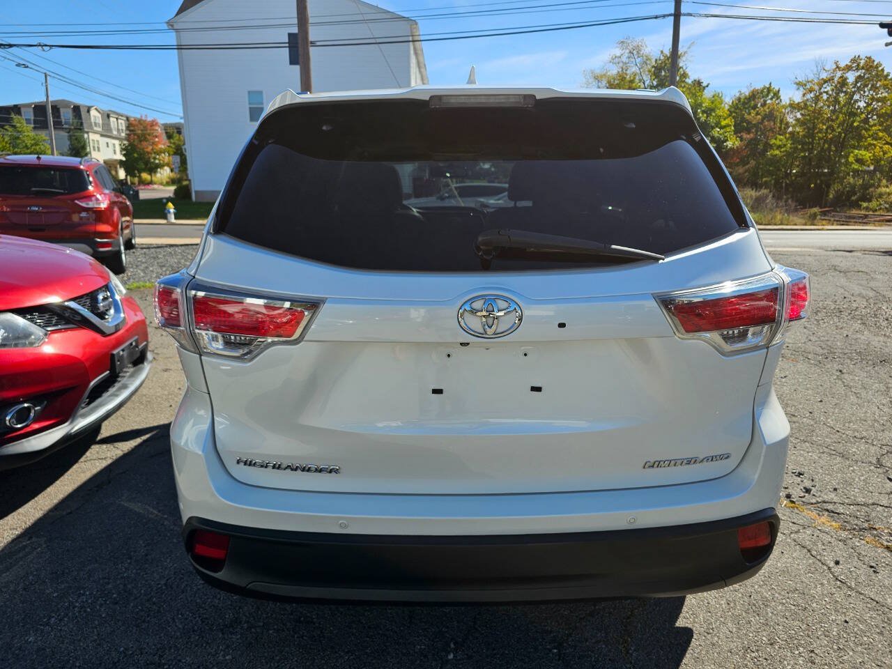 Used 2014 Toyota Highlander Limited AWD/4WD image 8