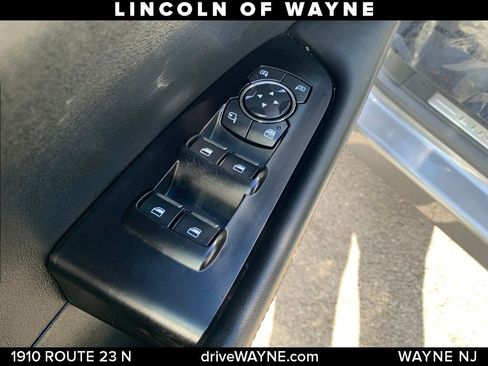 Certified 2022 Lincoln Nautilus AWD image 14