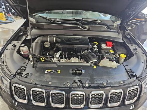 Used 2023 Jeep Compass Limited AWD/4WD image 28