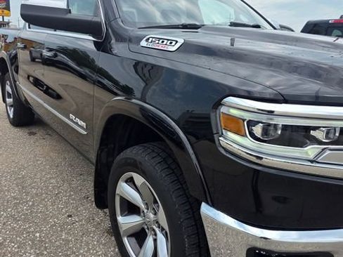 Used 2022 RAM 1500 Limited w/ Off Road Group AWD/4WD image 4