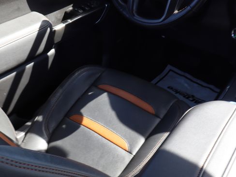 Used 2019 GMC Sierra 1500 AT4 w/ AT4 Premium Package image 10