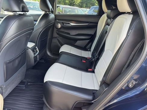 Used 2023 INFINITI QX55 Essential AWD/4WD image 17