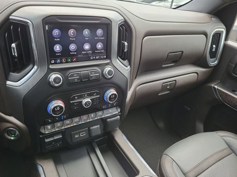 Certified 2021 GMC Sierra 2500 Denali w/ Denali Ultimate Package AWD/4WD image 13