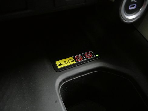 Certified 2025 Toyota Grand Highlander AWD image 33