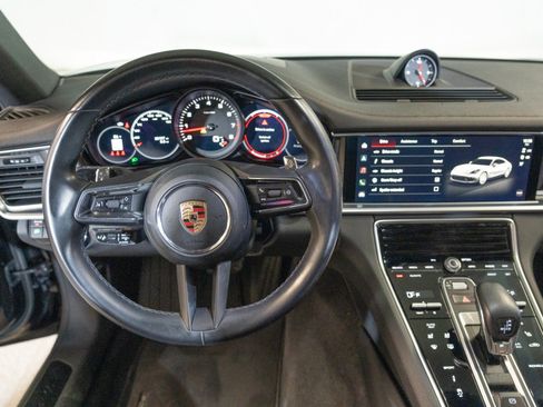 Certified 2023 Porsche Panamera 4 Platinum Edition AWD/4WD image 27